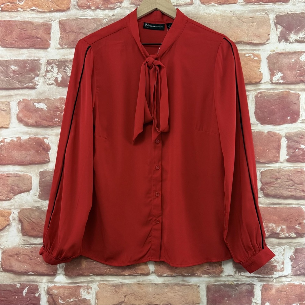 New York & Company Top Women's Medium Red Black Trim Tie Neck Career Work Shirt
